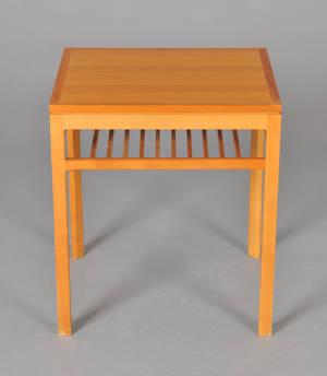 Kai Lyngfeldt Larsen. Salonbord, model 522