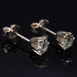 Par brillant ørestikker ca. 0.78 ct.