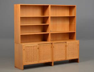 Hans J. Wegner. Reolsystem, egetræ 4