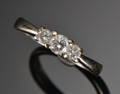 Brillantring af 14 kt. hvidguld
