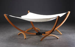 Firkantet hængekøje med stel af russisk lærketræ, KEOPS Collection