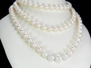 Kette aus Südseeperlen - endlos aufgezogen - ca. 125 cm 