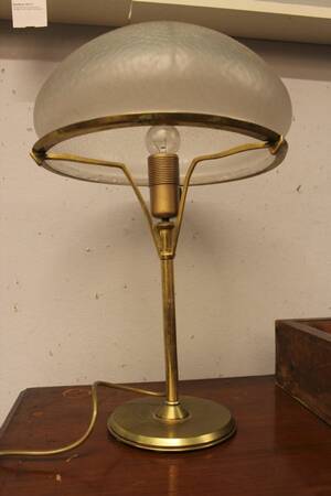 Bordslampa, Mässing