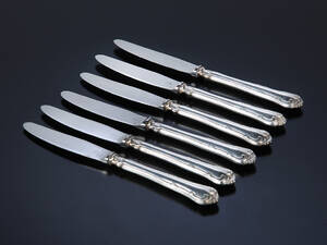 Cohr. Herregård frokostknive med skafter af sølv 6 Denne vare er sat til omsalg under nyt varenummer 4585535