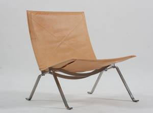 Poul Kjærholm. Lænestol model PK 22 af vegetabilsk natur læder.