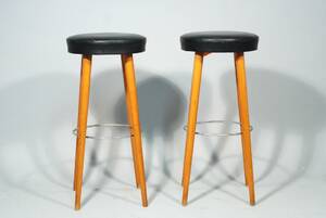 BARSTOLAR, 1 PAR, 1960-TAL, TEAK, SITS AV KONSTLÄDER, HÖ 76 CM