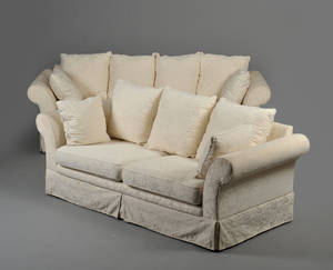 Tre- og to-pers. sofa med bomuldsbetræk. 2