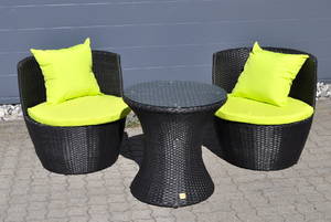 Mayfame. Udestuehavemøbler i sort polyrattan 3