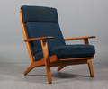 Hans J. Wegner. Højrygget lænestol, model GE-290  