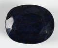 Stor uindfattet safir. Ca. 940 ct