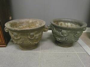 Trädgårdsurnor, 1 par