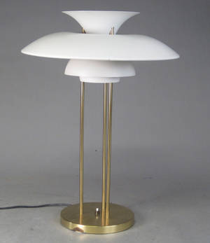 Poul Henningsen. PH5 bordlampe