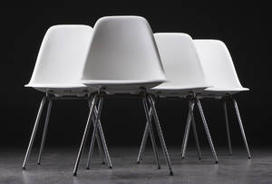 Charles Eames. Sæt på fire skalstole, model DSX 4