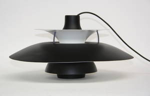 Pendel, Louis Poulsen. PH-5 pendel af Poul Henningsen.