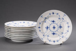 Kgl. P. Musselmalet, riflet. Frokosttallerkener 9