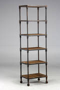 Bogreol industielt design, genbrugsmaterialer