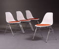 Charles Eames 1907- 1978. Sæt på fire skalstole 4