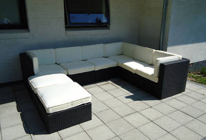 Sofasæt udført i sort polyrattan 8