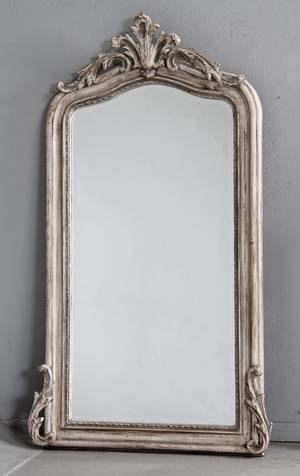 Spejl, antikmalet, 2021 årh.