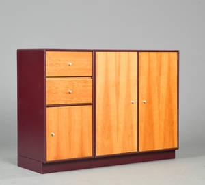 Peter J. Lassen for Montana, to reolmoduler mdf. 22
