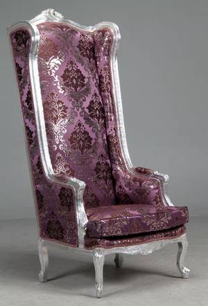 Armstol i sølvfarvet træ. Rokokostil. 2021årh. 