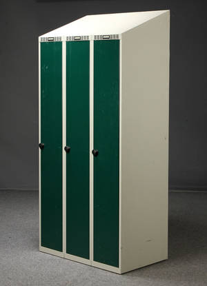 Garderobeskab locker