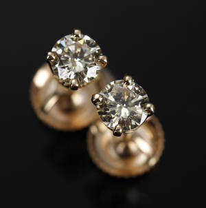 Diamant ørestikker, 14 kt med 0.57 ct 