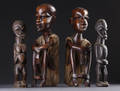 Africana. Fire figurer, udskåret træ. 4