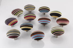 12 store knager med Paul Smith stof, model DOT 12