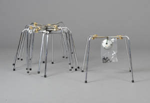 Arne Jacobsen. Seks understel til Syver-stole