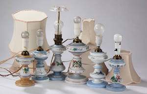 Seks bordlamper af opalineglas.  6