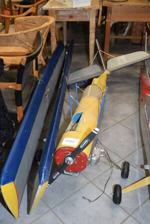 Modellflygplan, L 190 cm