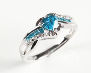 Ring af sterlingsølv med diamanter og zirkoner