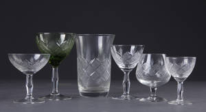 Lyngby Glasværk. Wien Antik glasbesætning 93