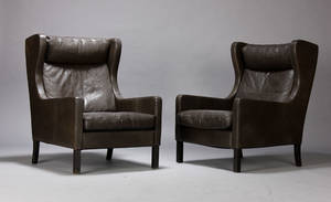 Par øreklapstole, brunt skind, dansk møbelproducent 2