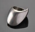Nanna Ditzel for Georg Jensen. Moderne ring af sterlingsølv 