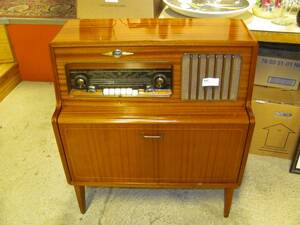 RADIOGRAMMOFON DUX SENT 50-TAL