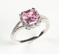 Ring af sterlingsølv med diamanter og synt. pink safir
