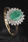 Rosetring med smaragd samt diamanter.