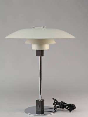 Poul Henningsen. PH 43 bordlampe 