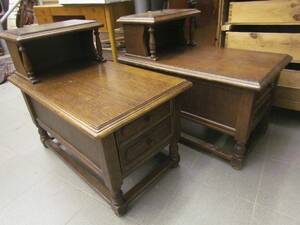 Lampbord nattduksbord, Ett par