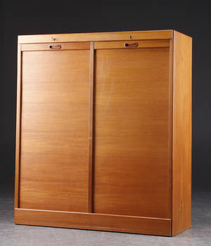 Todelt jalousiskab, teak, dansk møbelproducent 