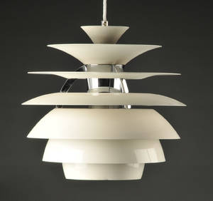 Poul Henningsen. Pendel model KuglelamelSnowball 