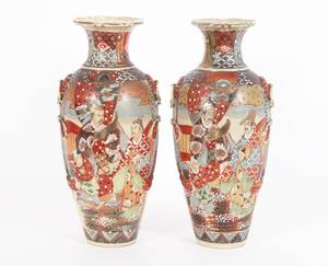 Urnor ett par, Japan, Satsuma, 1900-talets första hälft