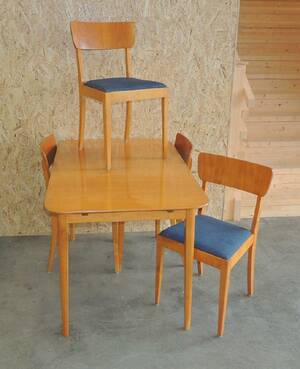 Matbord 4st Stolar 1930-40 tal Bord 120x80cm Höjd 74cm