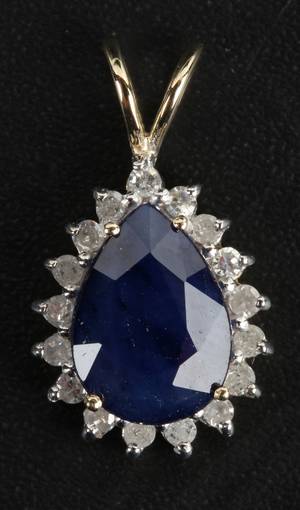 Safir- og diamantvedhæng
