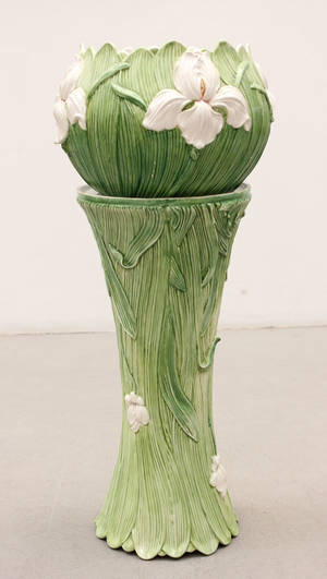 Piedestal samt ytterfoder, porslin