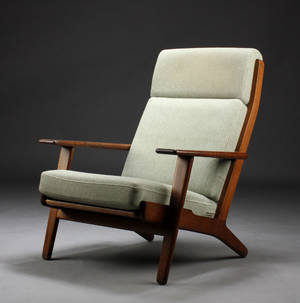 H. J. Wegner, højrygget lænestol, bejdset egetræ