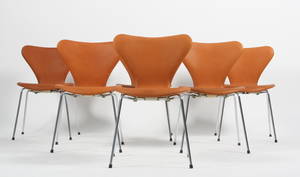 Arne Jacobsen. Sæt på seks stole model 3107 6