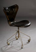 Arne Jacobsen 1902-1971, Kontorstol nr. 3117  Denne auktion er annulleret1985033